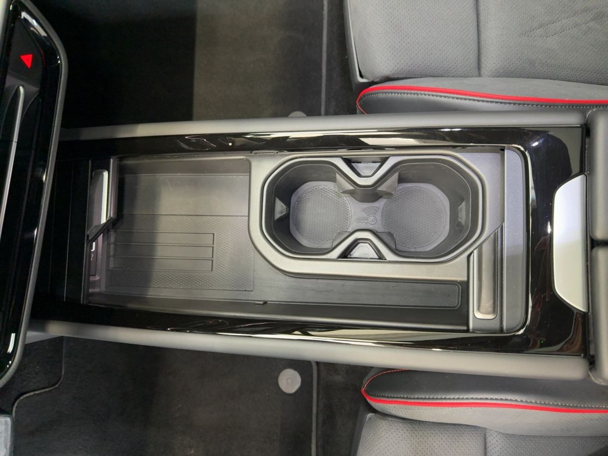 ID.7 Tourer GTX 250 kW 4M ab 1,49% 91 kWh AHK ACC Wärmep. Navi Pano Kamera Head-up