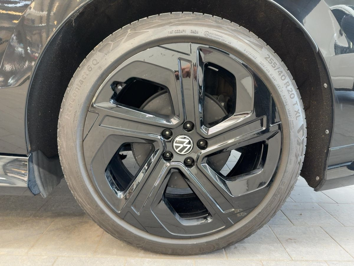 ID.7 Tourer GTX 250 kW 4M ab 1,49% 91 kWh AHK ACC Wärmep. Navi Pano Kamera Head-up