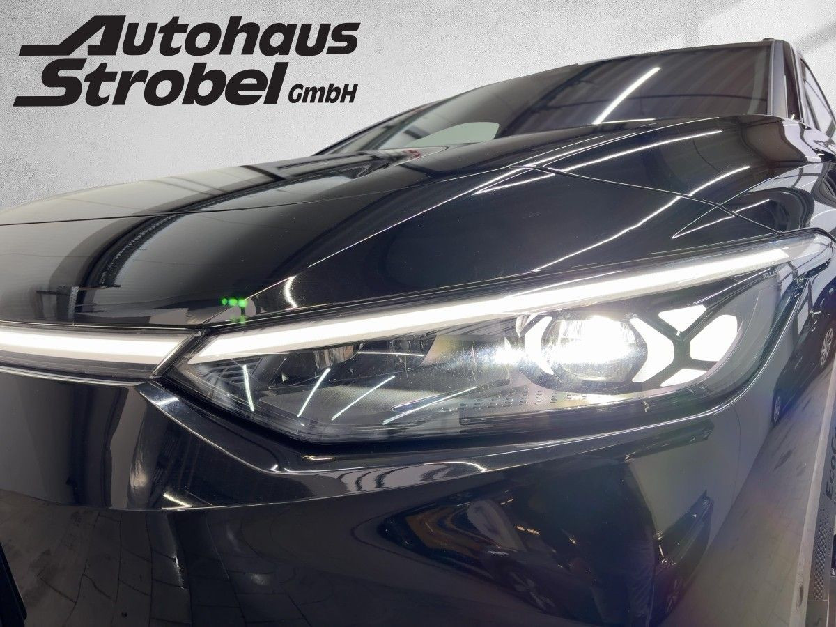 ID.7 Tourer GTX 250 kW 4M ab 1,49% 91 kWh DCC AHK Wärmep. Navi Kamera HarmanKardon