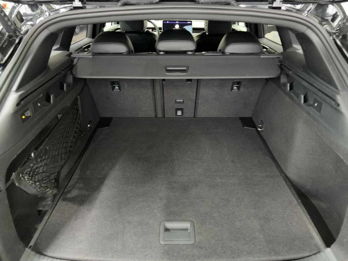 ID.7 Tourer GTX 250 kW 4M ab 1,49% 91 kWh DCC AHK Wärmep. Navi Kamera HarmanKardon