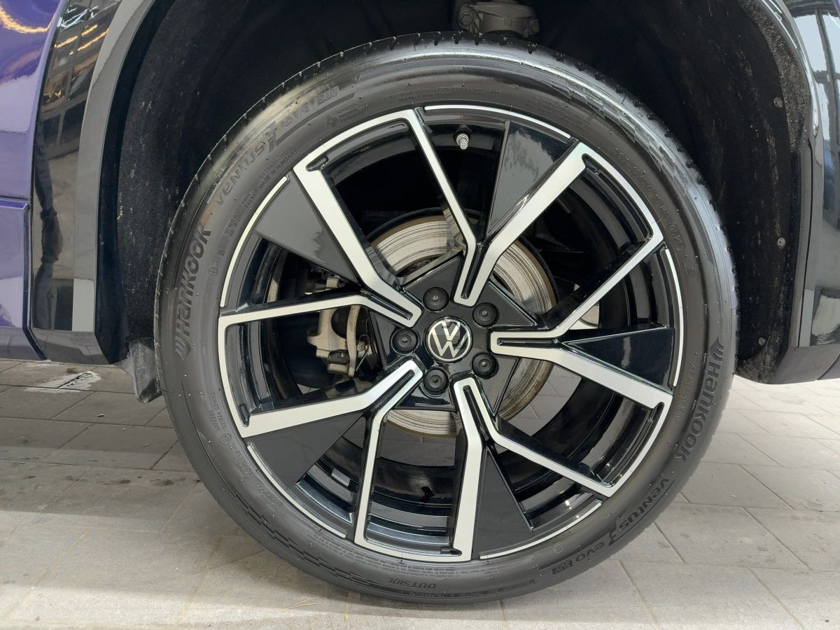 Tayron 2.0 TDI DSG 4M R-Line ab 3,99% 7-Sitzer AHK Navi Standh. HarmanKardon