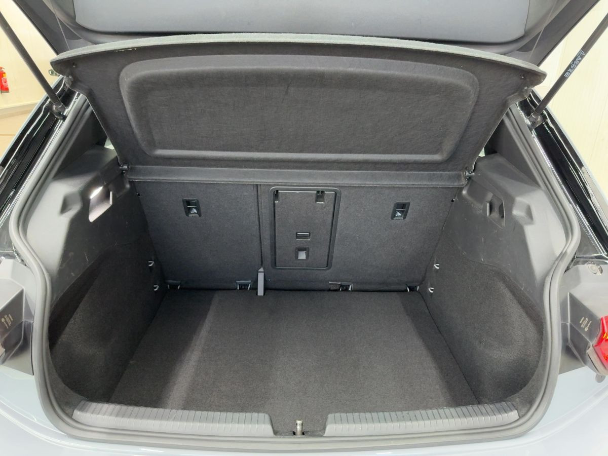 ID.3 Pro Perfomance ab 1,99% 62 kWh Wärmep. LED ACC Navi Sitzhzg Bluet.