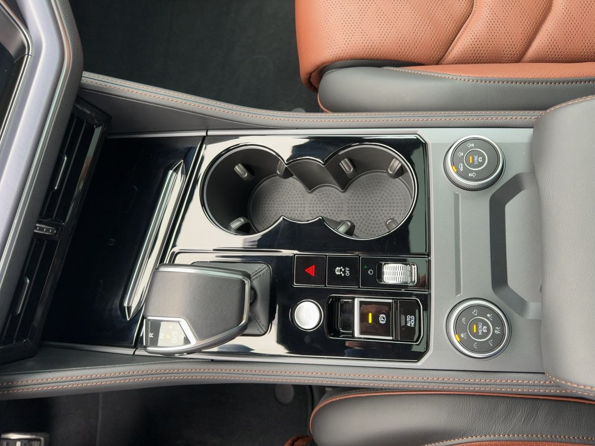 Touareg 3.0 V6 TDI DSG 4M R-Line 