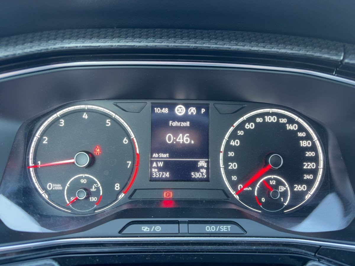 T-Cross 1.0 TSI DSG R-Line ACC Navi LED Kamera Lane-Ass. Sitzhzg DAB+