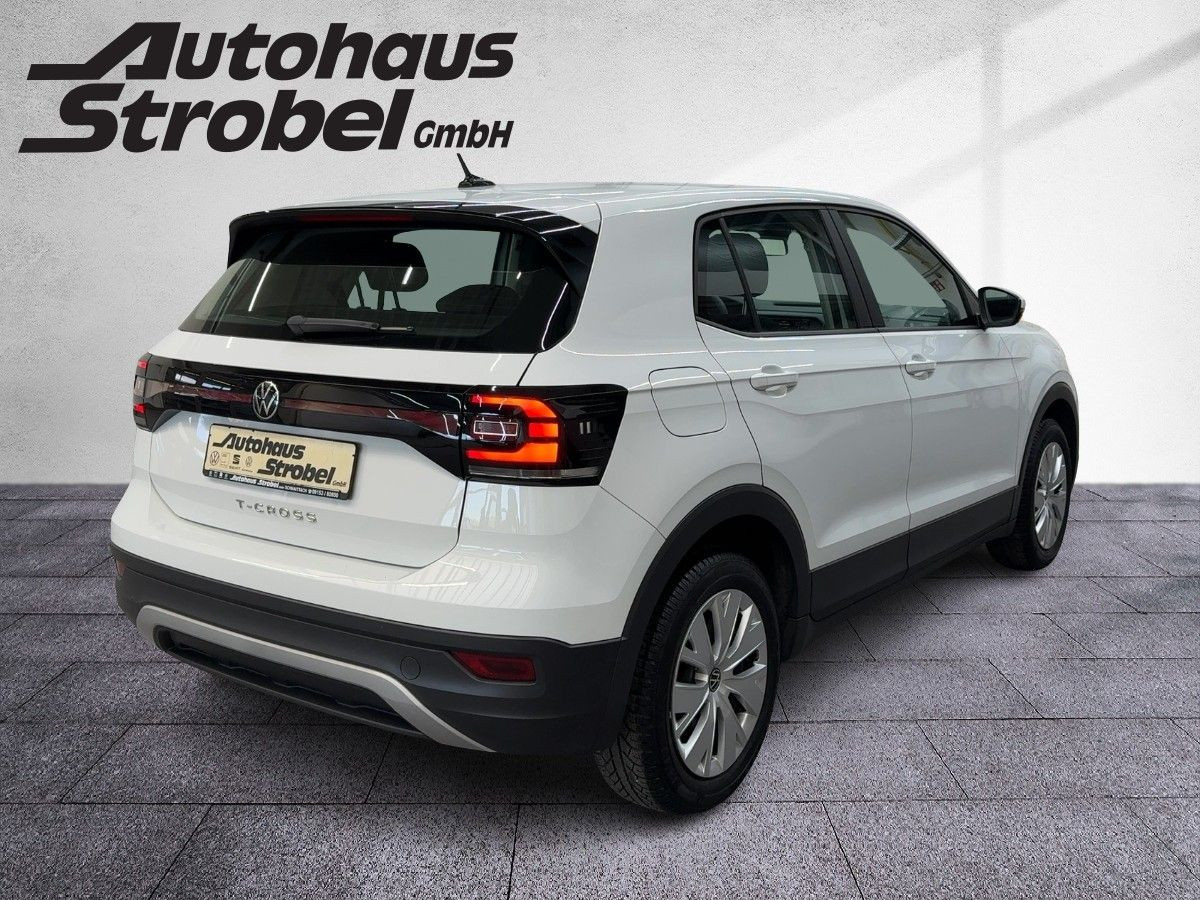 T-Cross 1.0 TSI Basis Lane Ass. Front Ass. Müdigk. DAB+ Kamera Bluet. Isofix.