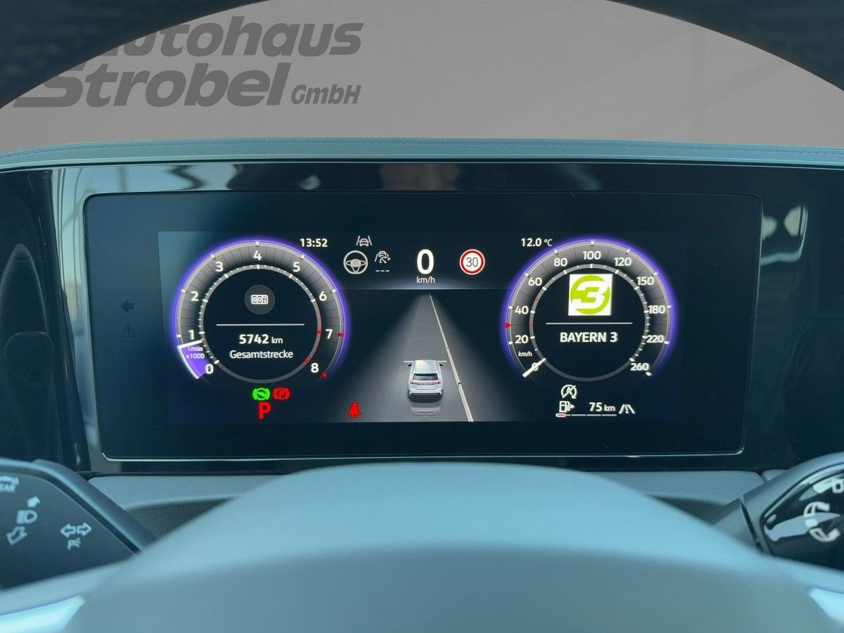 Tiguan 2.0 TSI DSG 4M R-Line ACC AHK DCC Navi LED Pano. Head UP 