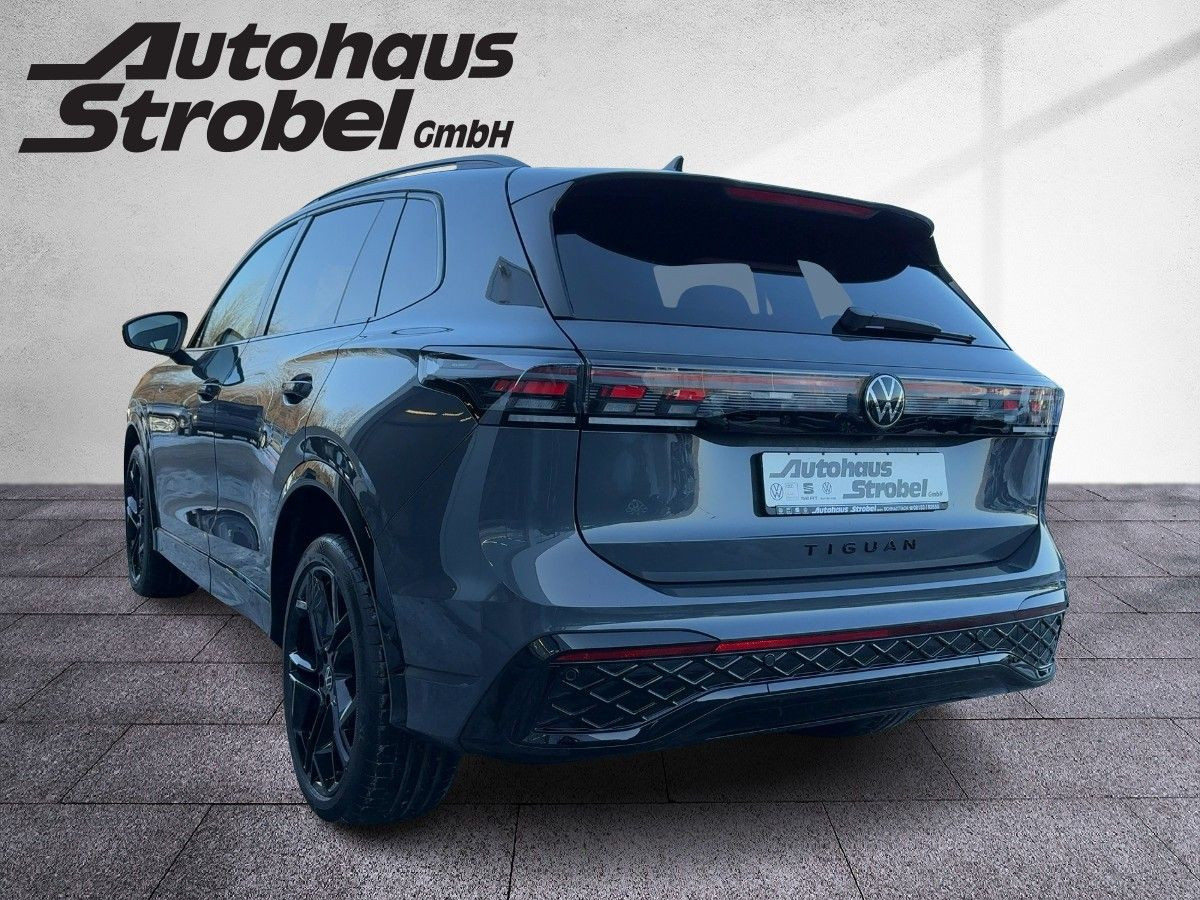 Tiguan 2.0 TSI DSG 4M R-Line ACC AHK DCC Navi LED Pano. Head UP 