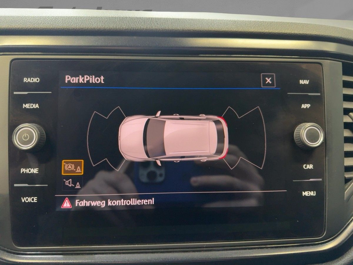 T-Roc 1.6 TDI AHK Navi Climatronic Einparkh. Bluet. Sitzh. DAB+