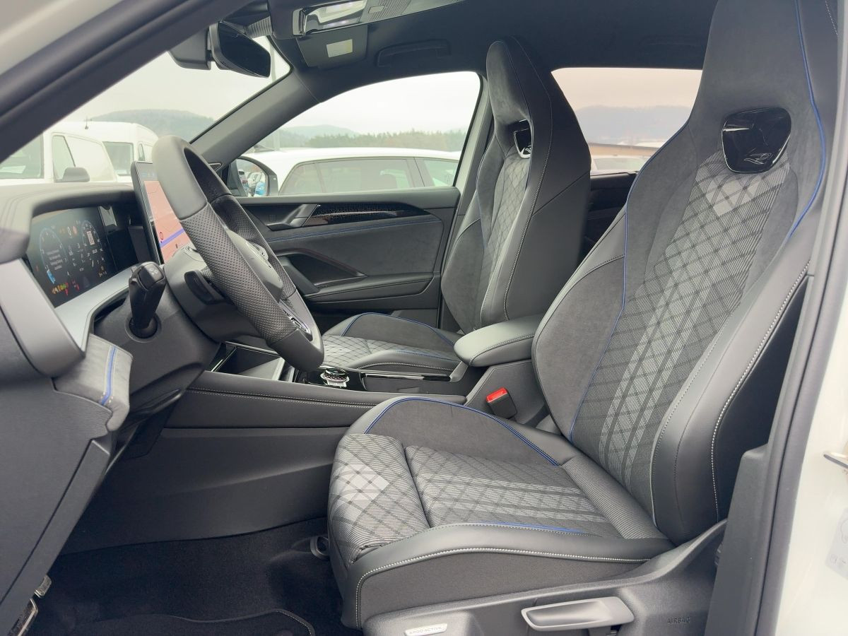 Tayron R-Line 2.0 TSI 4MOTION 195kW 7-Gang-DSG