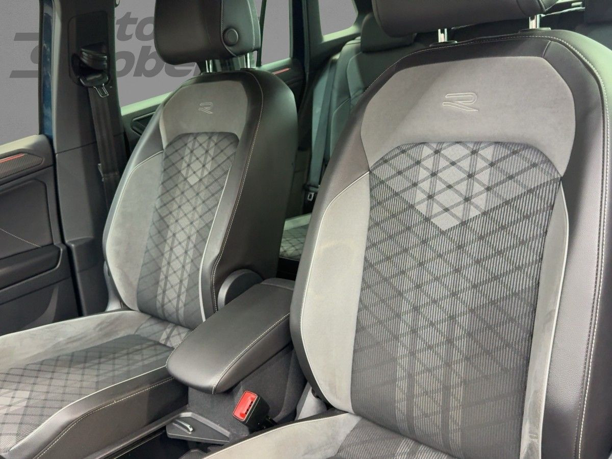 Tiguan 2.0 TDI DSG 4M R-Line ACC AHK Navi Pano. Kamera Ambiente Sitzh. Lane-Ass