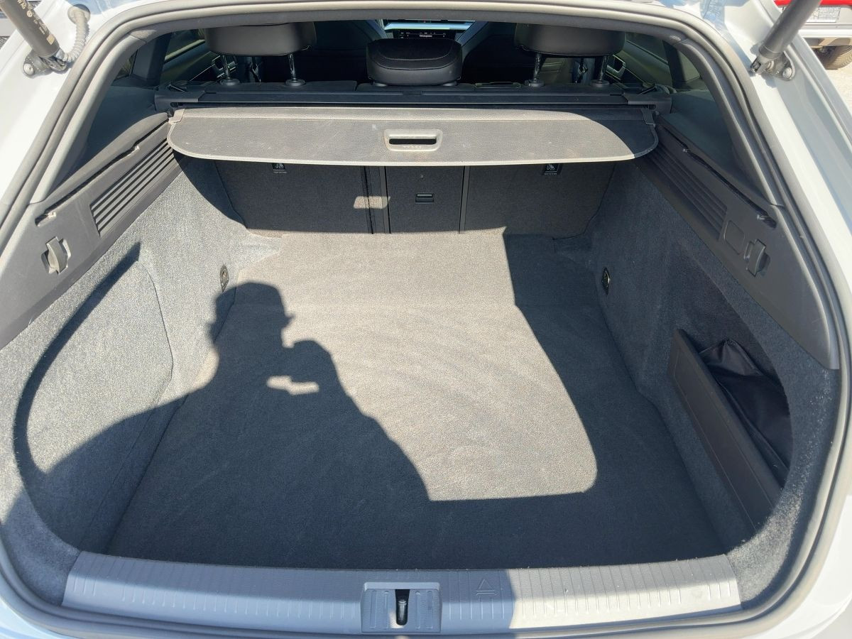 Arteon Shootingbrake R 2.0 TSI DSG 4M R-Line ACC DCC Navi Leder Pano