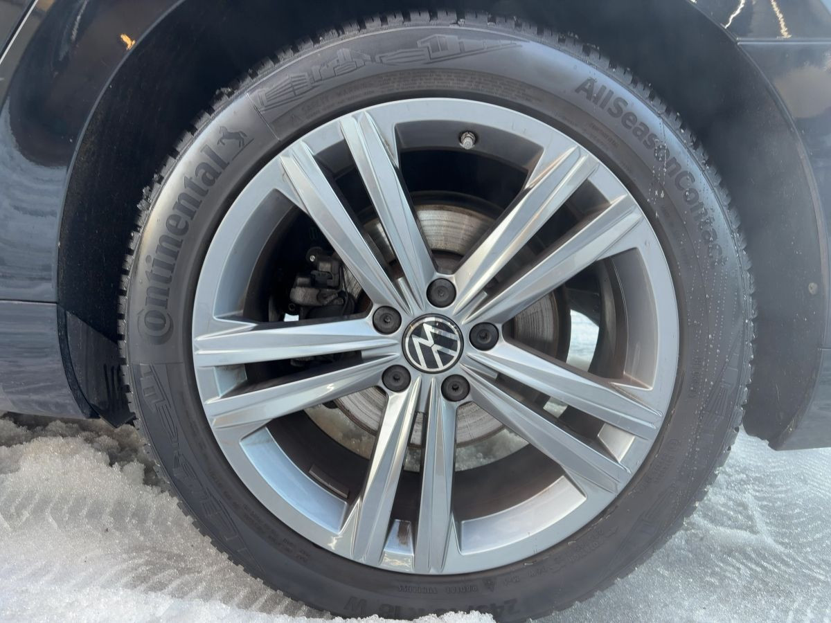 Arteon 2.0 TDI DSG R-Line ACC DCC Navi Standh. Pano LED Head-Up Sitzh. Kamera