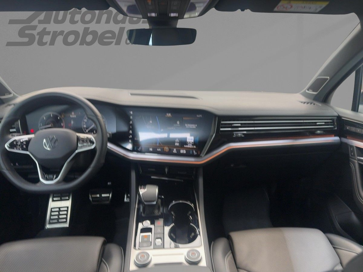 Touareg 3.0 V6 TDI DSG 4M R-Line ACC AHK Navi Luft LED-Matrix 