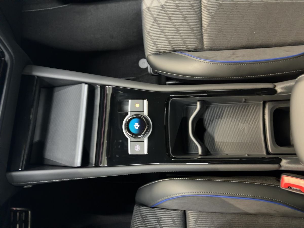 Tiguan R-Line 2.0 TDI SCR 110 kW 7-Gang-DSG LED