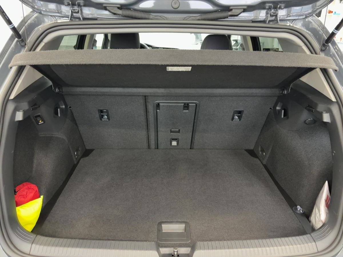 Golf VIII 1.5 eTSI DSG 