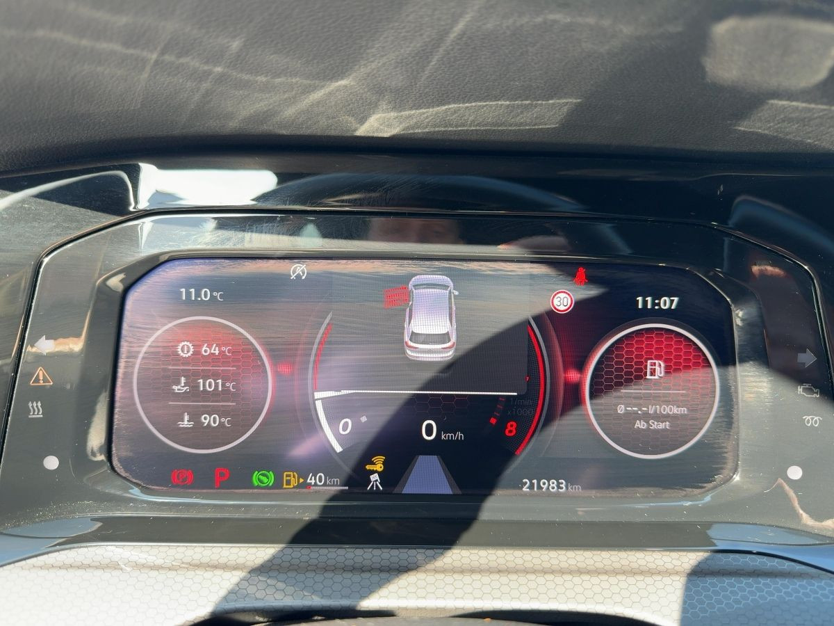 Golf VIII GTI 2.0 TSI DSG LED Navi 