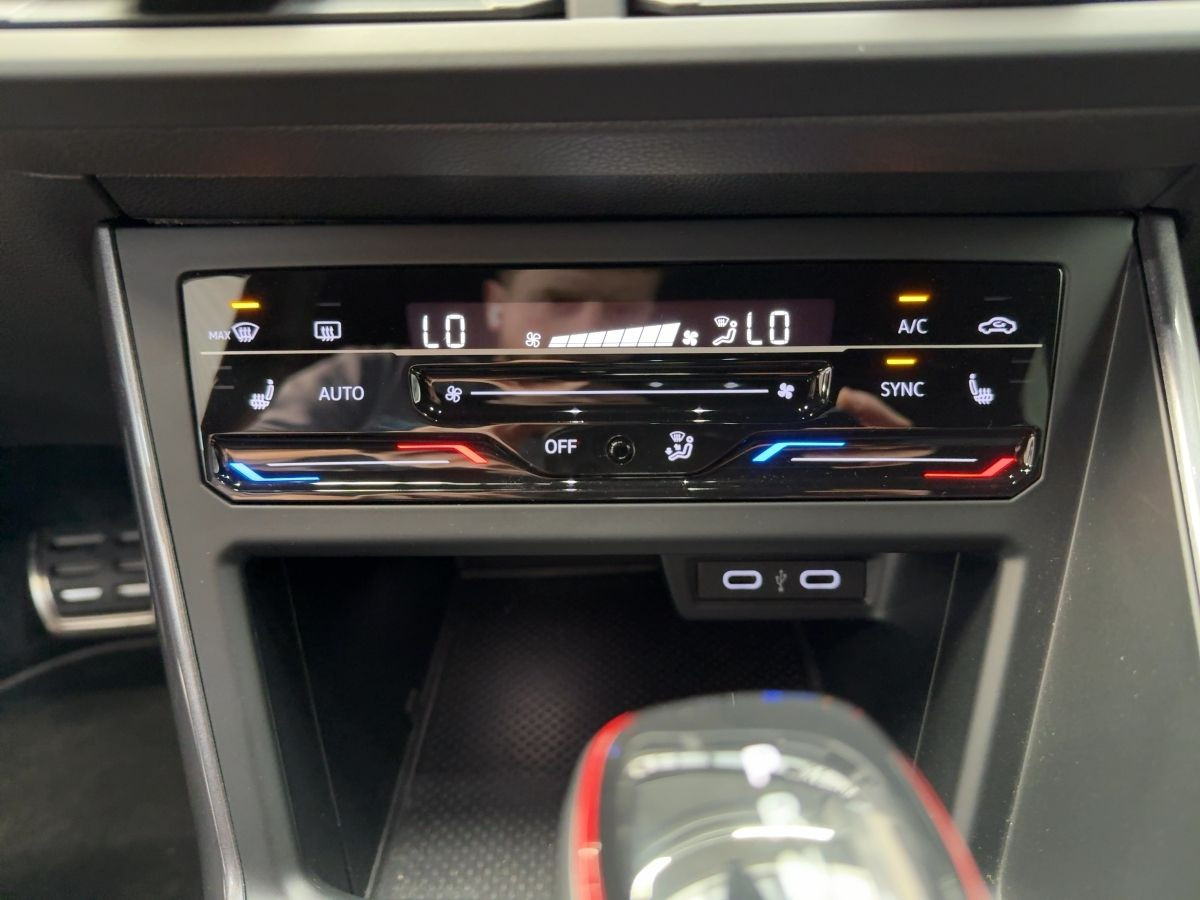 Polo GTI 2.0 TSI DSG ab 3,99% ACC Navi Kamera LED-Matrix Bluet. Sitzh.