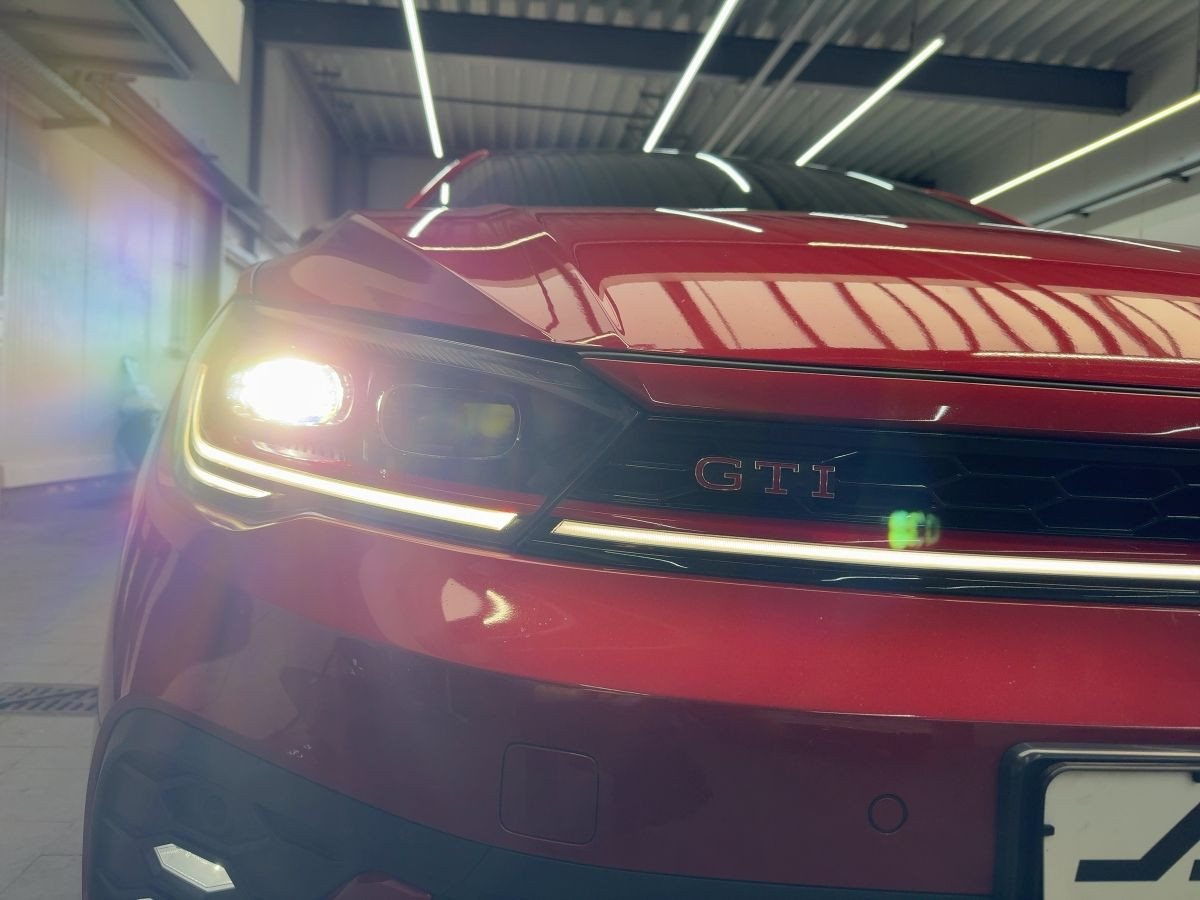 Polo GTI 2.0 TSI DSG ab 3,99% ACC Navi Kamera LED-Matrix Bluet. Sitzh.
