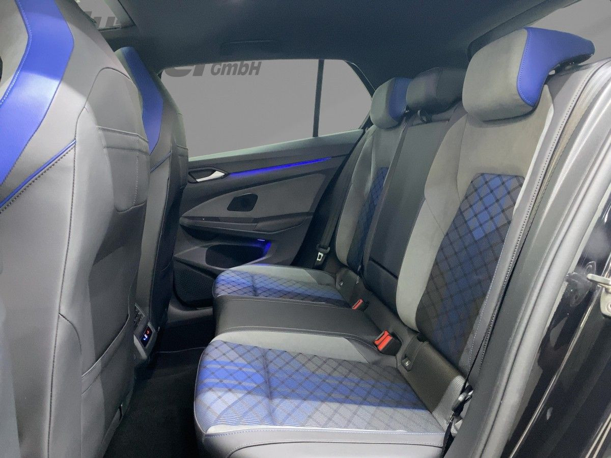 Golf VIII R Performance 2.0 TSI DSG 4M AKRAPOVIC ACC DCC Navi Pano LED-Matrix