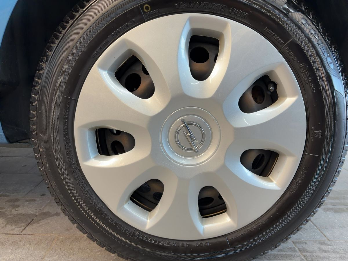 Corsa 1.4 Edition ecoFlex Parkp. Tempo Klima Bluet. Sitzh. Nebel