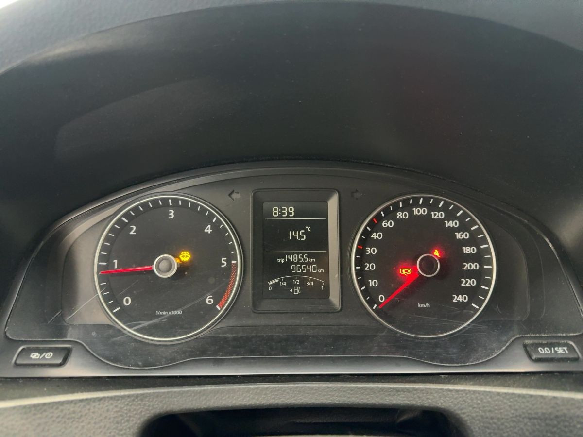 T5 Kasten T5 2.0 TDI KR Klima Parkp. elektr. Spiegel + FH