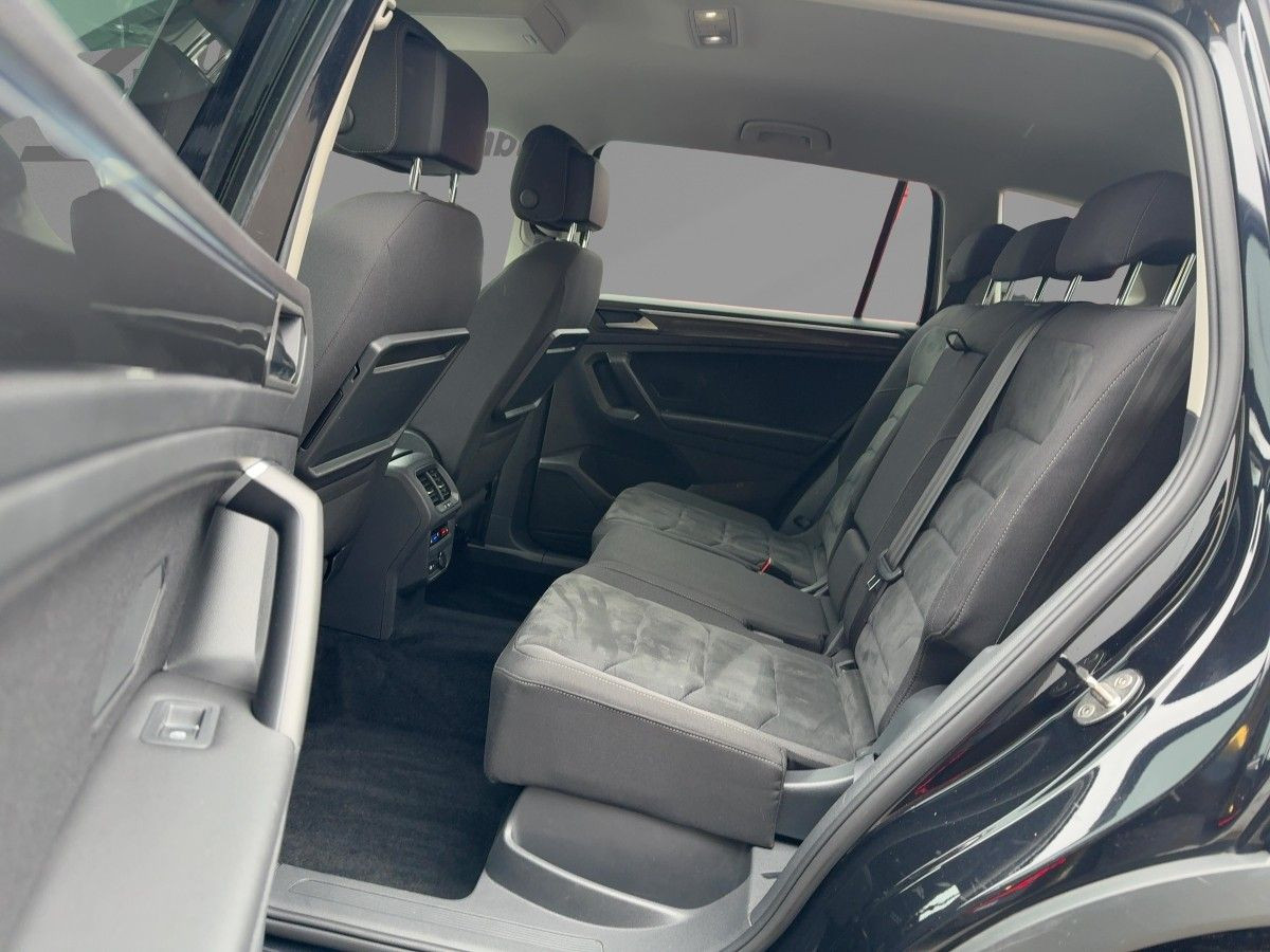 Tiguan Allspace 1.5 TSI DSG Highline R-Line ACC Navi Climatronic Kamera Sitzh. Bluet. DAB+
