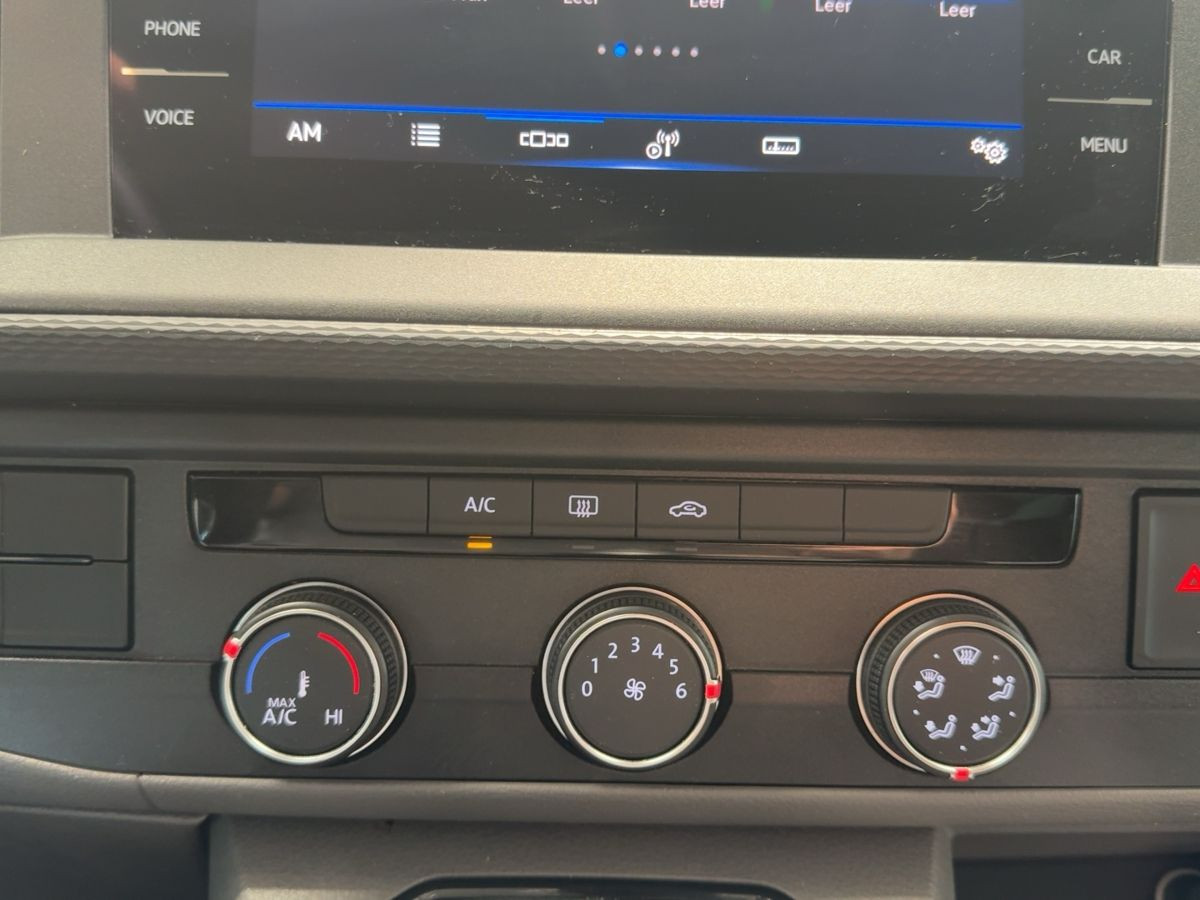 T6.1 Kombi 2.0 TDI 4M 9-Sitze Navi Tempo Parkp. Klima Bluet. DAB+