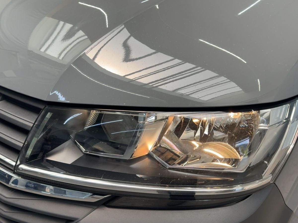 T6.1 Kombi 2.0 TDI 4M 9-Sitze Navi Tempo Parkp. Klima Bluet. DAB+
