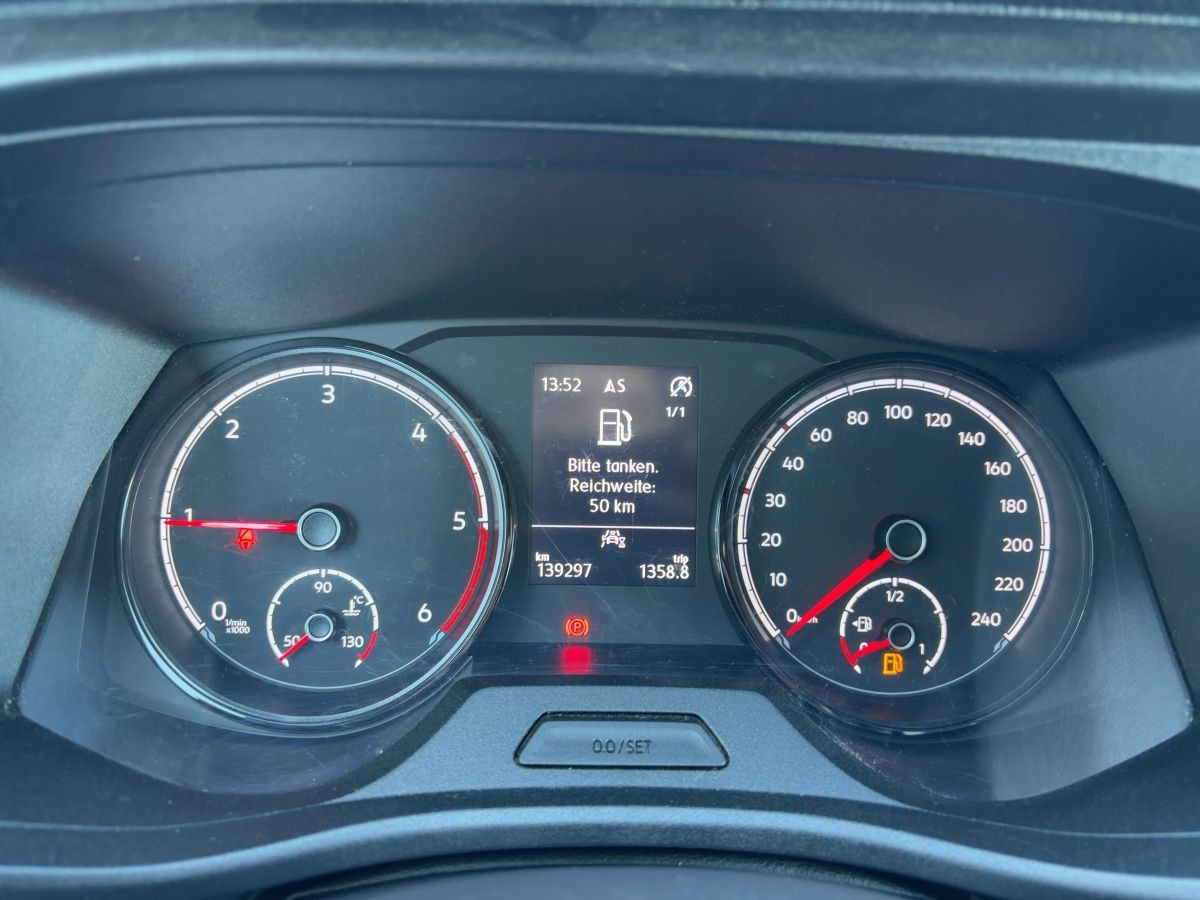 T6.1 Kombi 2.0 TDI 4M 9-Sitze ACC Navi LED Parkp. Bluet. Sitzh.