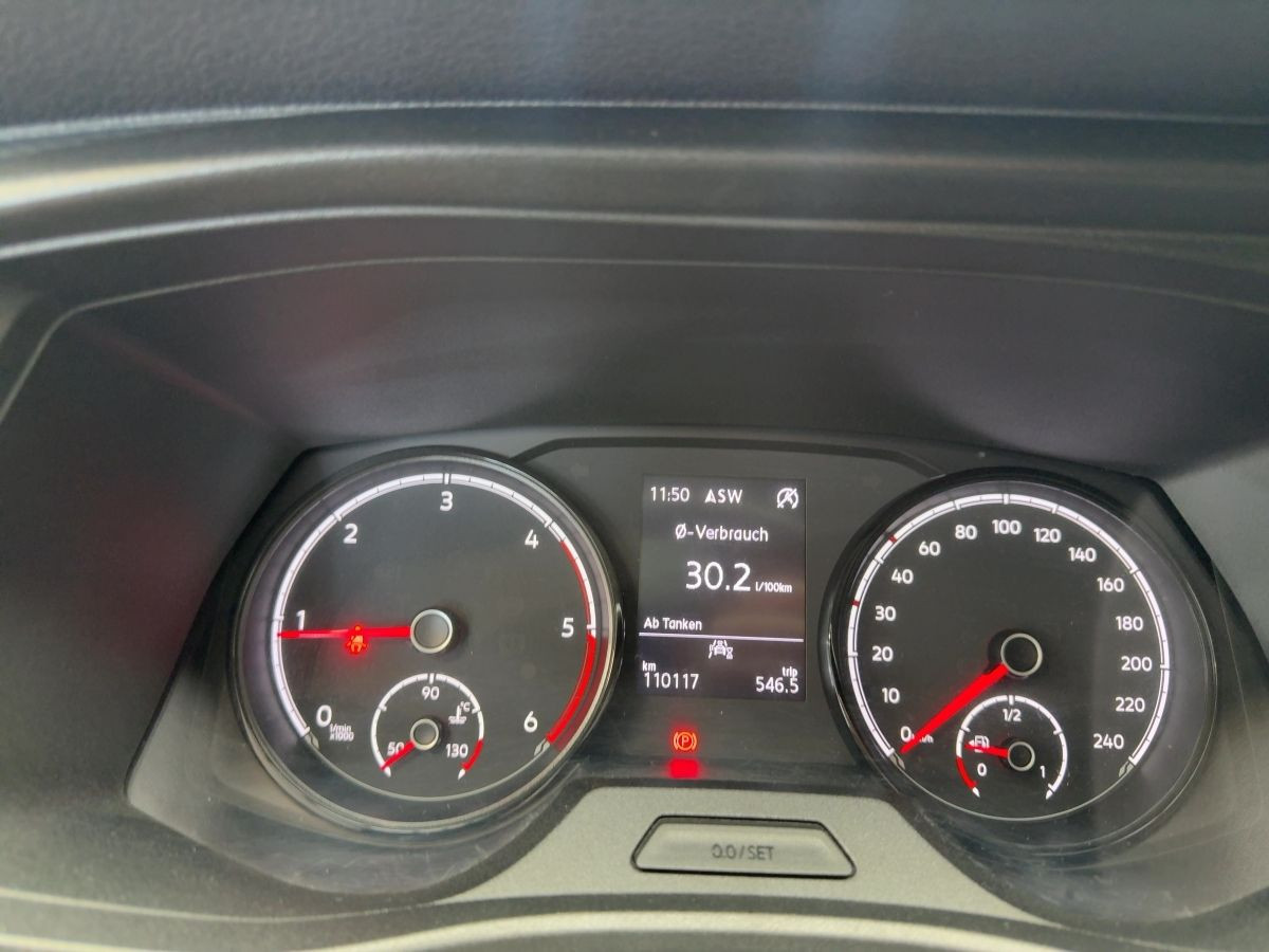 Transporter Kombi T6.1 2.0 TDI 4M 9-Sitze ACC Navi LED Parkp. Bluet. Sitzh.