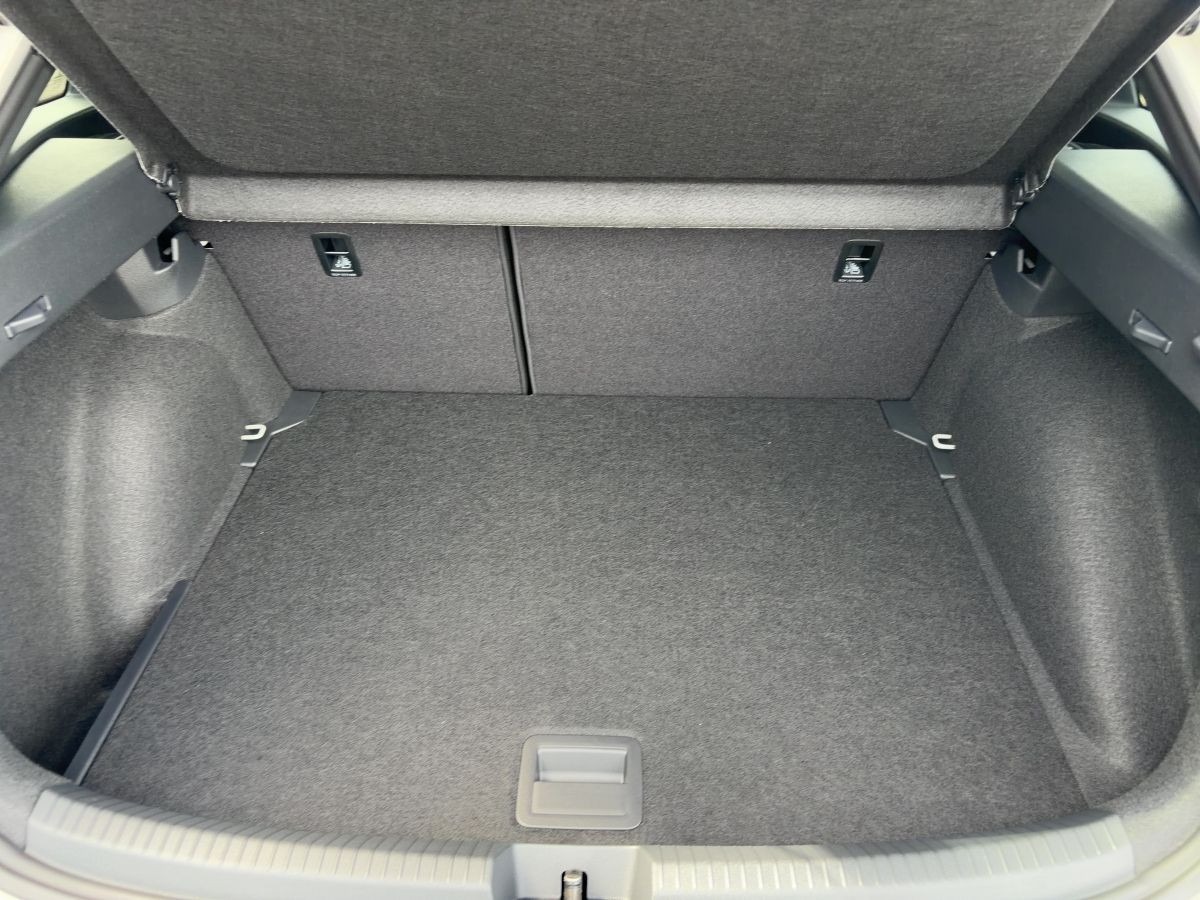 Taigo R-Line 1,0 l TSI 85 kW (116 PS) 6-Gang