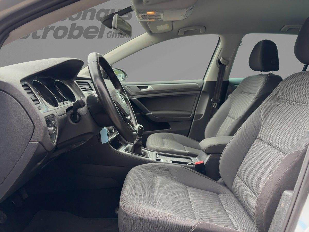 Golf VII 1.4 TSI Comfortline Standheizung Climatronic Park Ass. Sitzh. Radio/CD