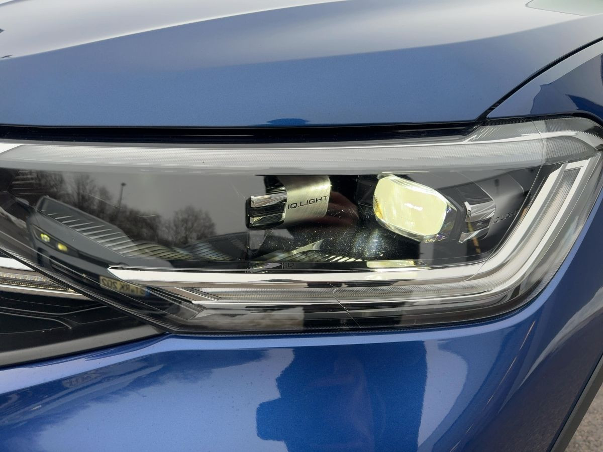 Taigo 1.5 TSI DSG R-Line ACC Navi Kamera Keyless Climatronic Bluet. Sitzh.