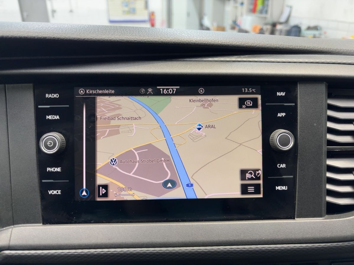 Transporter Kombi T6.1 2.0 TDI 4M 8-Sitze Navi Parkp. Tempo Klima Bluet.