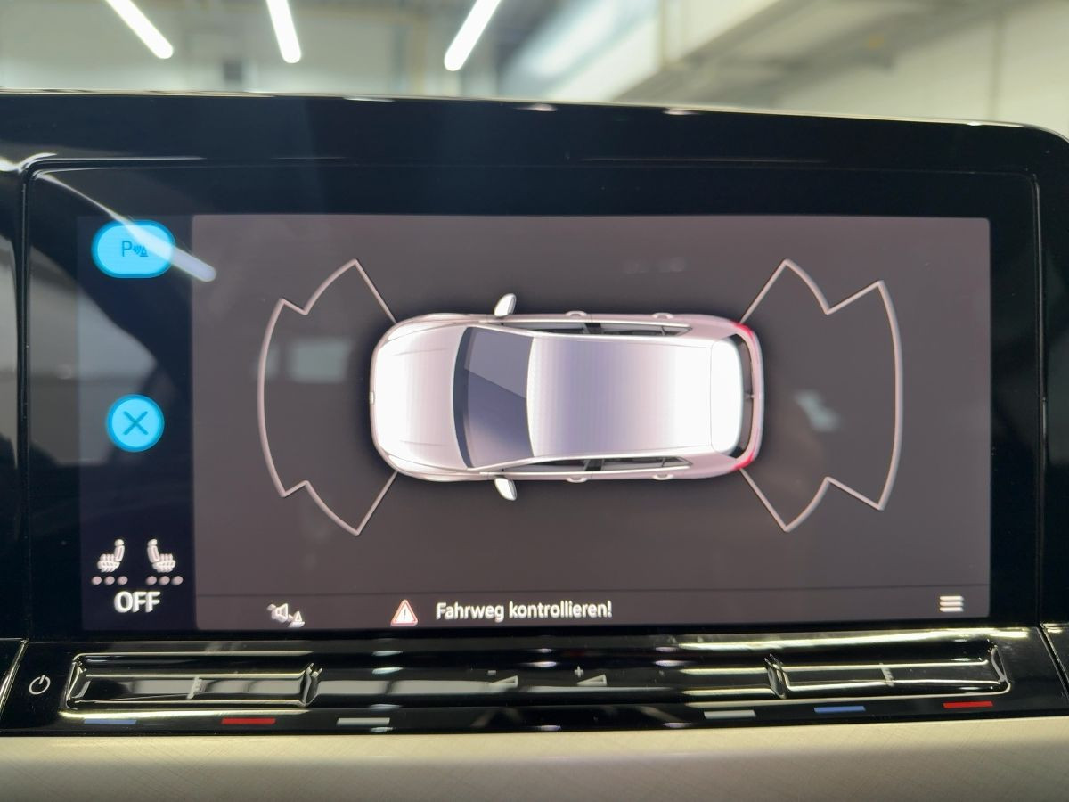 Golf VIII 1.5 TSI Life ACC LED-Plus Navi Climatronic Sitzh. Lane-Ass. Bluet. DAB+