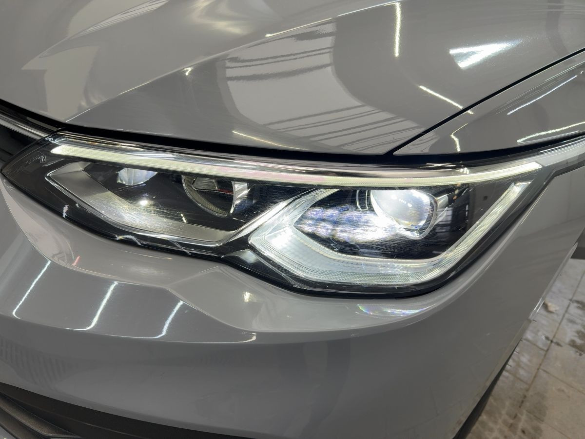 Golf VIII 1.5 TSI Life ACC LED-Plus Navi Climatronic Sitzh. Lane-Ass. Bluet. DAB+