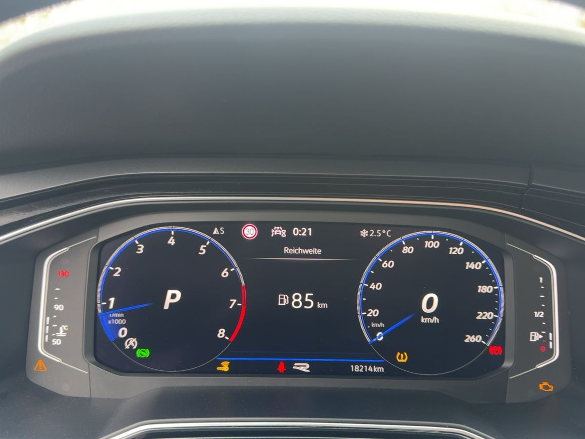 Taigo 1.5 TSI DSG R-Line