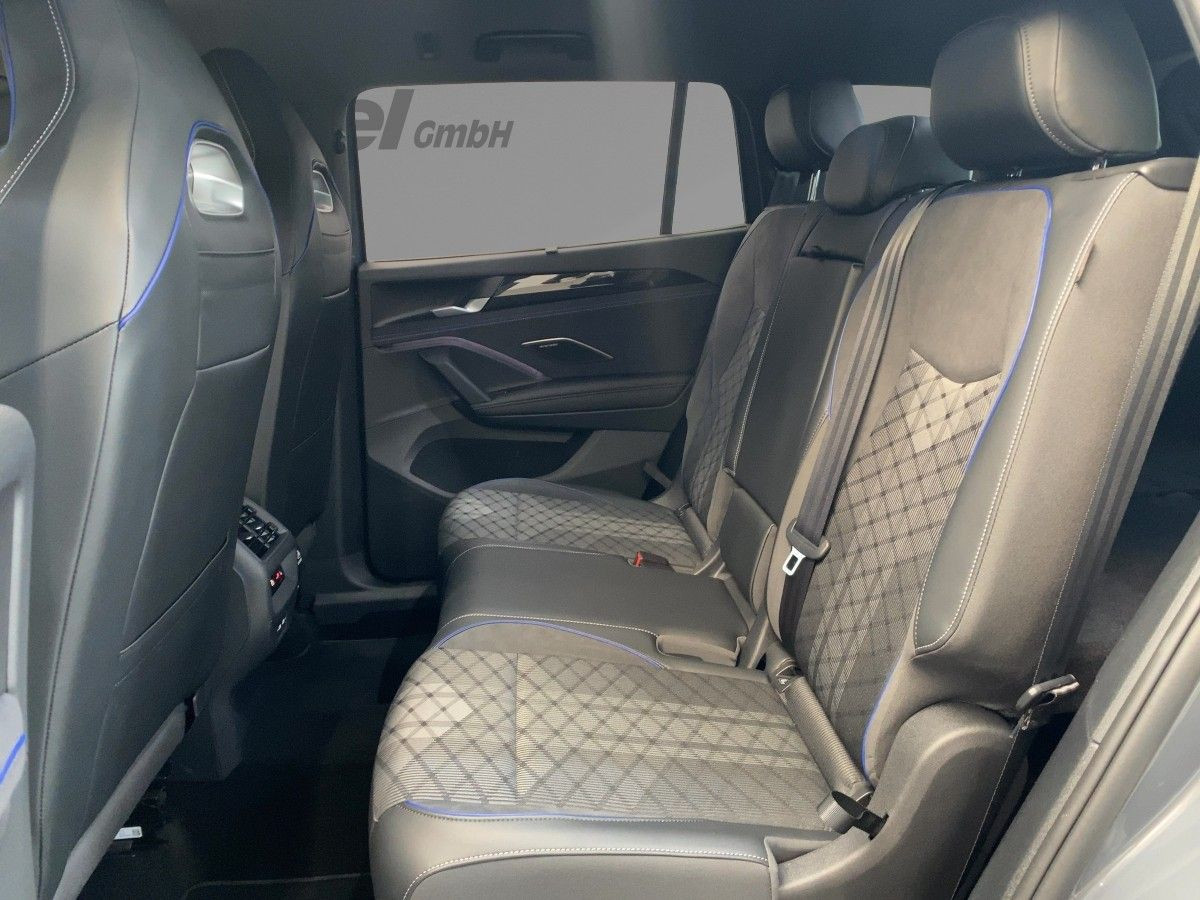 Tayron 2.0 TDI DSG R-Line 7-Sitze ACC Navi Standh. LED 