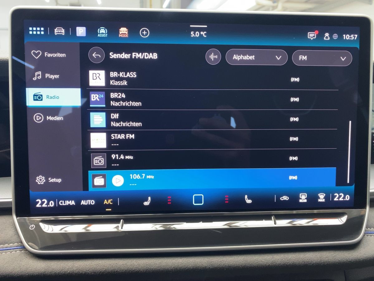 Tayron 2.0 TDI DSG R-Line 7-Sitze ACC Navi Standh. LED 