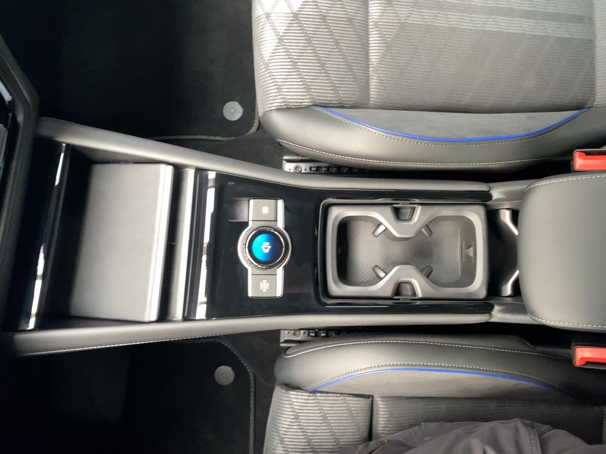 Tayron 2.0 TDI DSG R-Line 7-Sitze ACC Navi Standh. LED 