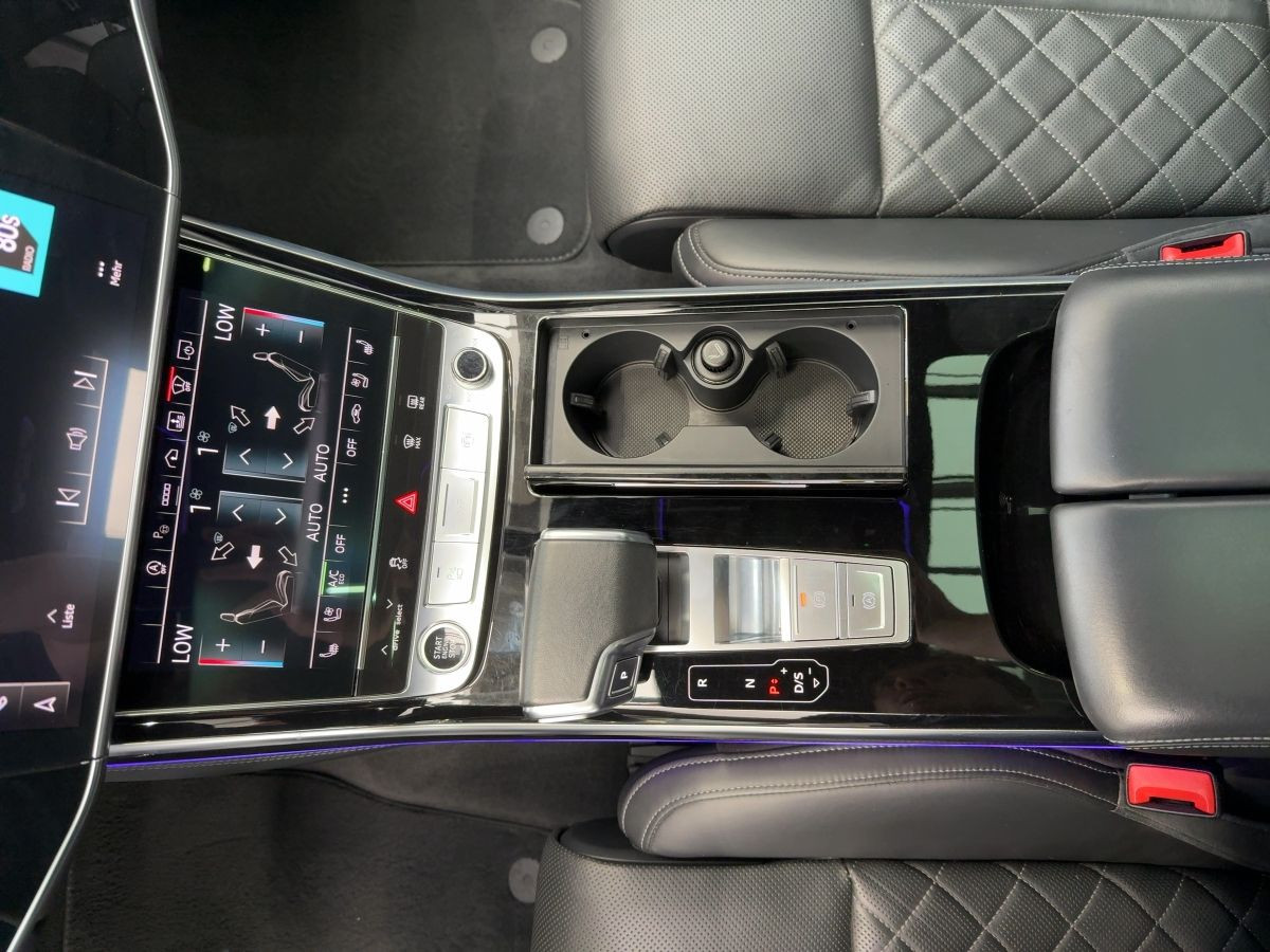 A8 3.0 V6 TDI Tiptronic Quattro S-Line AHK Navi LED-Matrix Pano. Head-Up