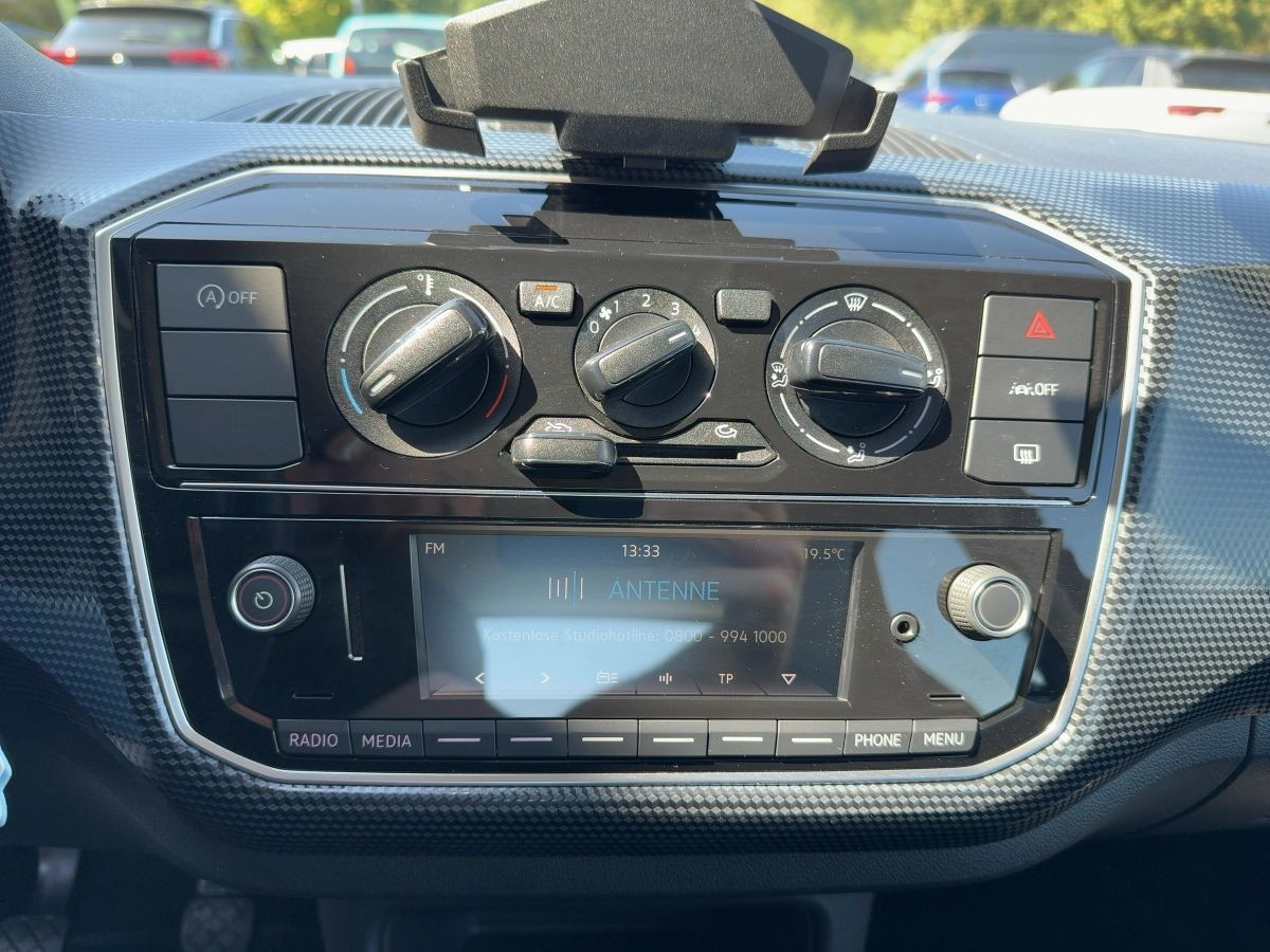 up! 1.0 move up! ab 3,99 % Klima Bluetooth DAB+ Maps+More Dock