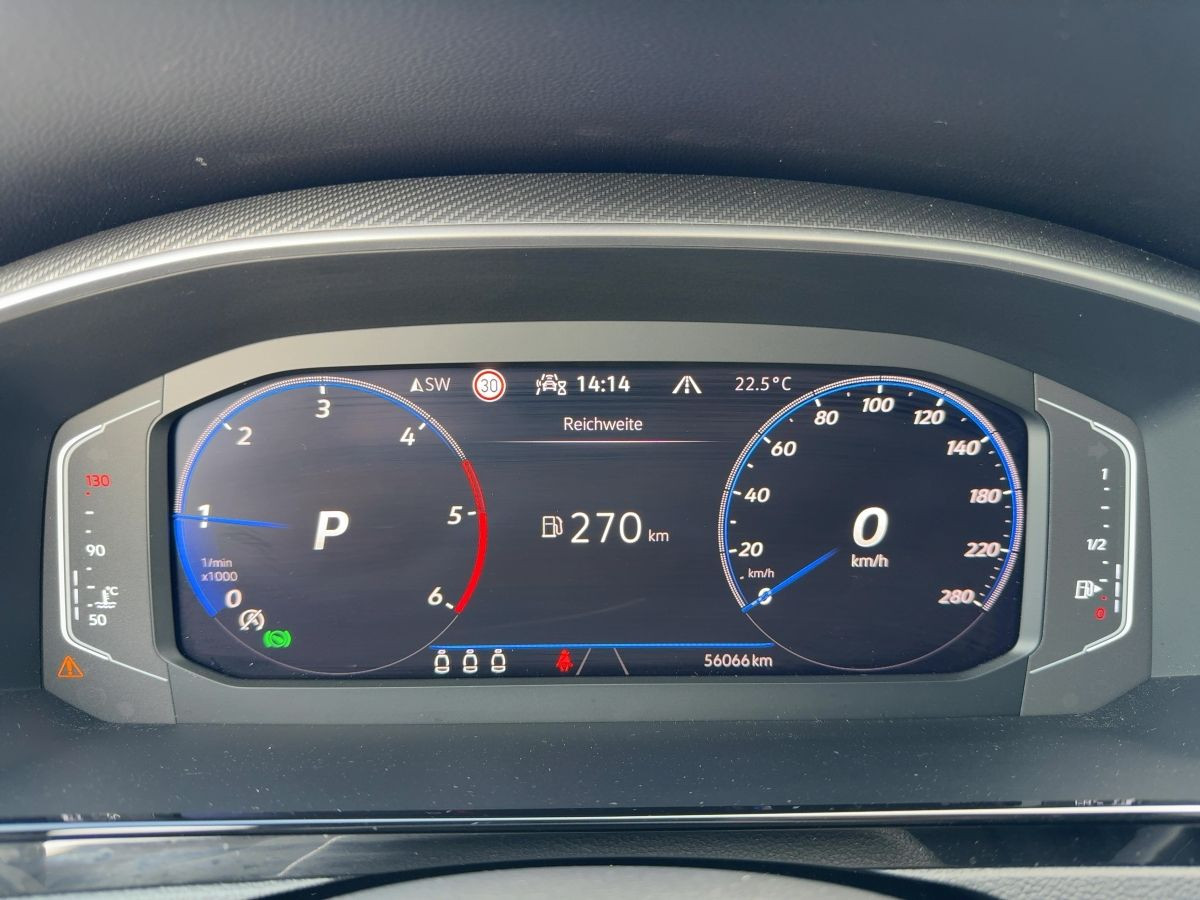 Arteon 2.0 TDI DSG 4M R-Line ab 3,99 % ACC DCC AHK Navi LED Standh. Pano. Kamera