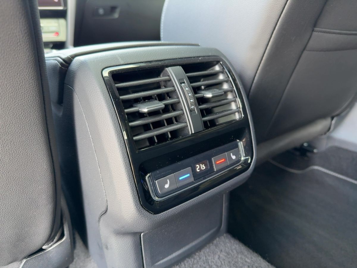 Arteon 2.0 TDI DSG 4M R-Line ab 3,99 % ACC DCC AHK Navi LED Standh. Pano. Kamera