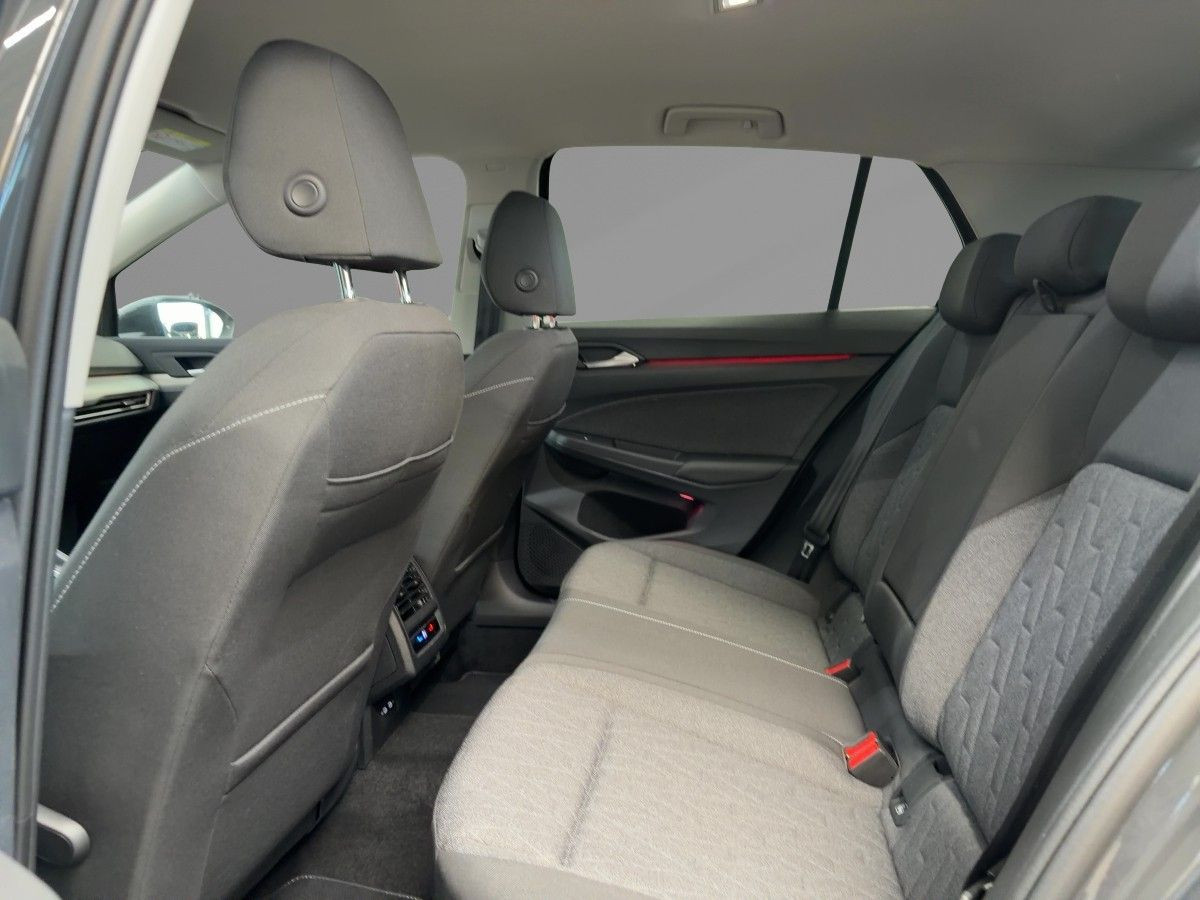 Golf VIII 1.5 eTSI DSG