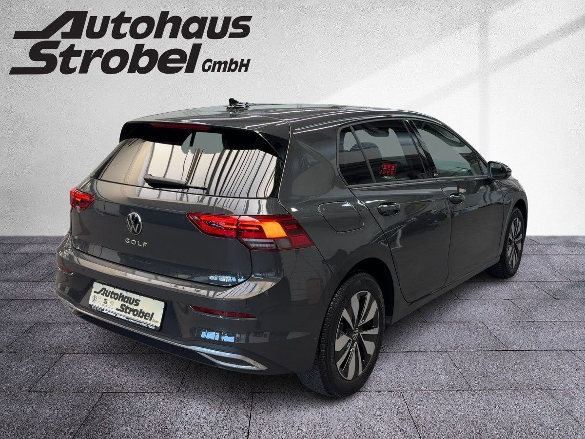 Golf VIII 1.5 eTSI DSG