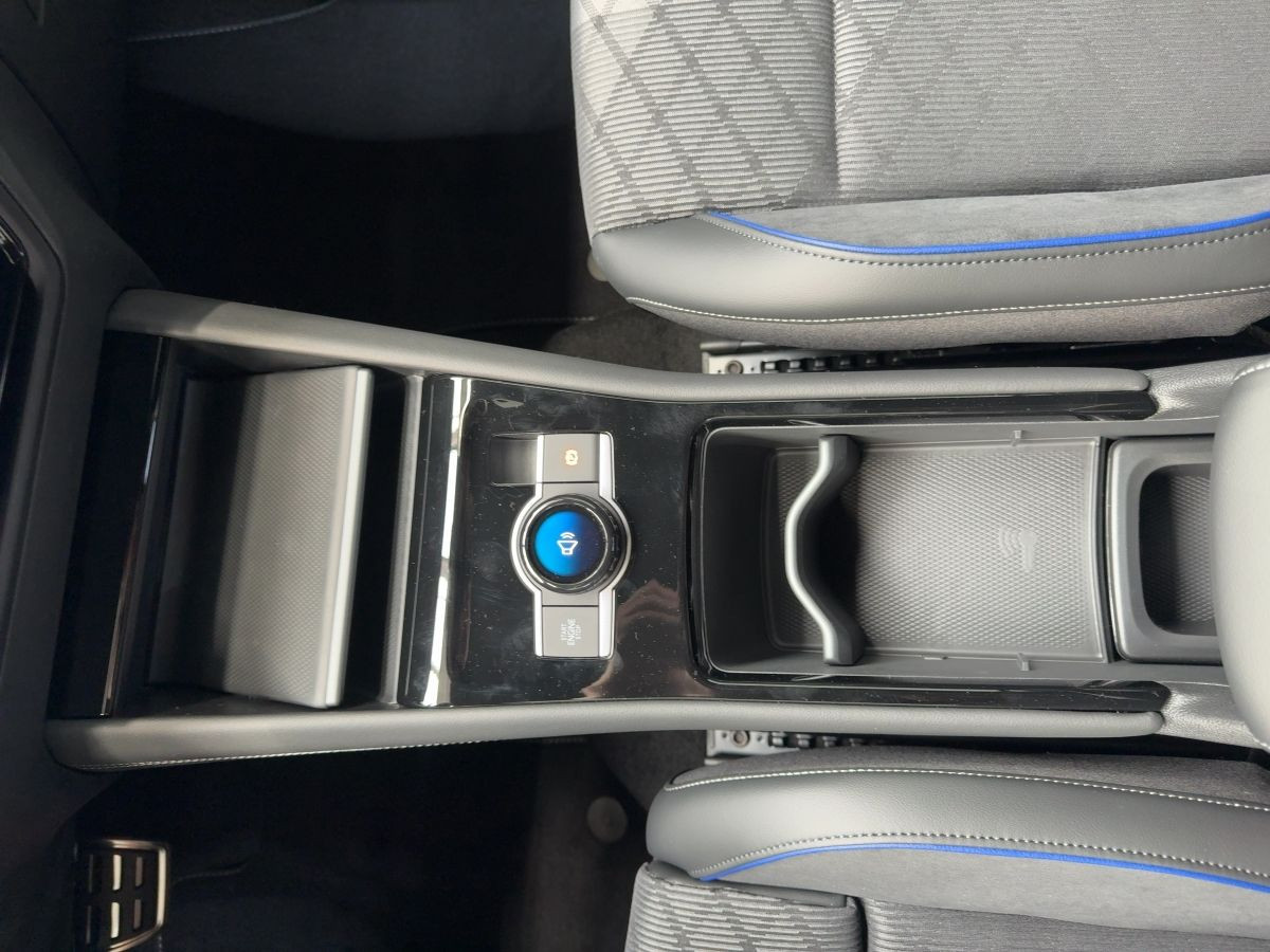 Tiguan R-Line 1.5 eTSI 110 kW 7-Gang-DSG LED ACC