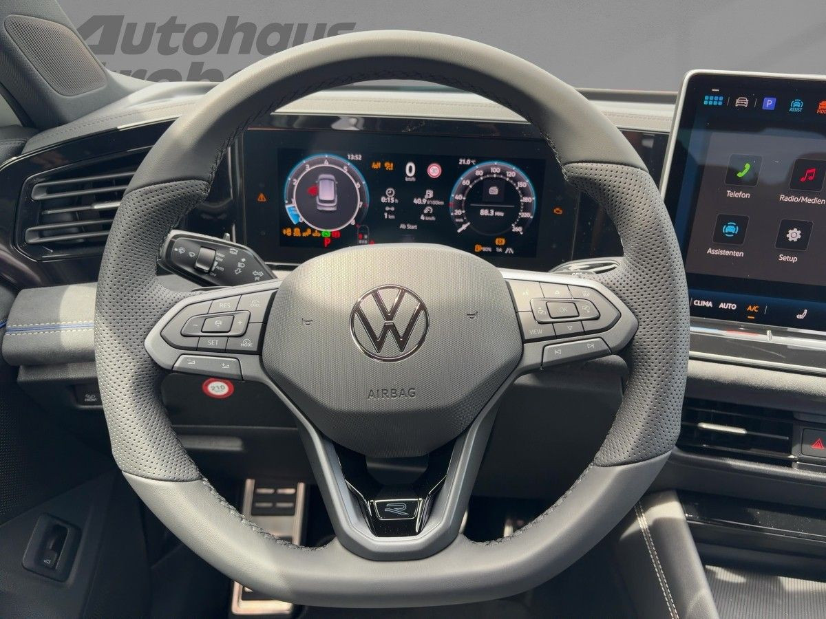 Tiguan R-Line 2,0 l TSI OPF 4MOTION 150 kW (204 PS) 7-Gang-Doppelkupplungsgetriebe DSG