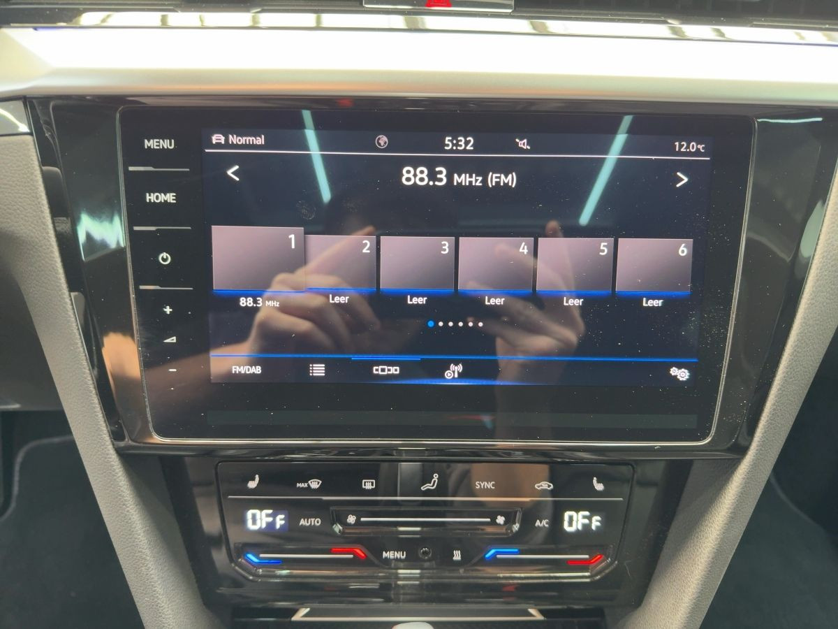 Arteon 2.0 TDI DSG R-Line ab 3,99 % ACC DCC AHK Navi LED Standh. 