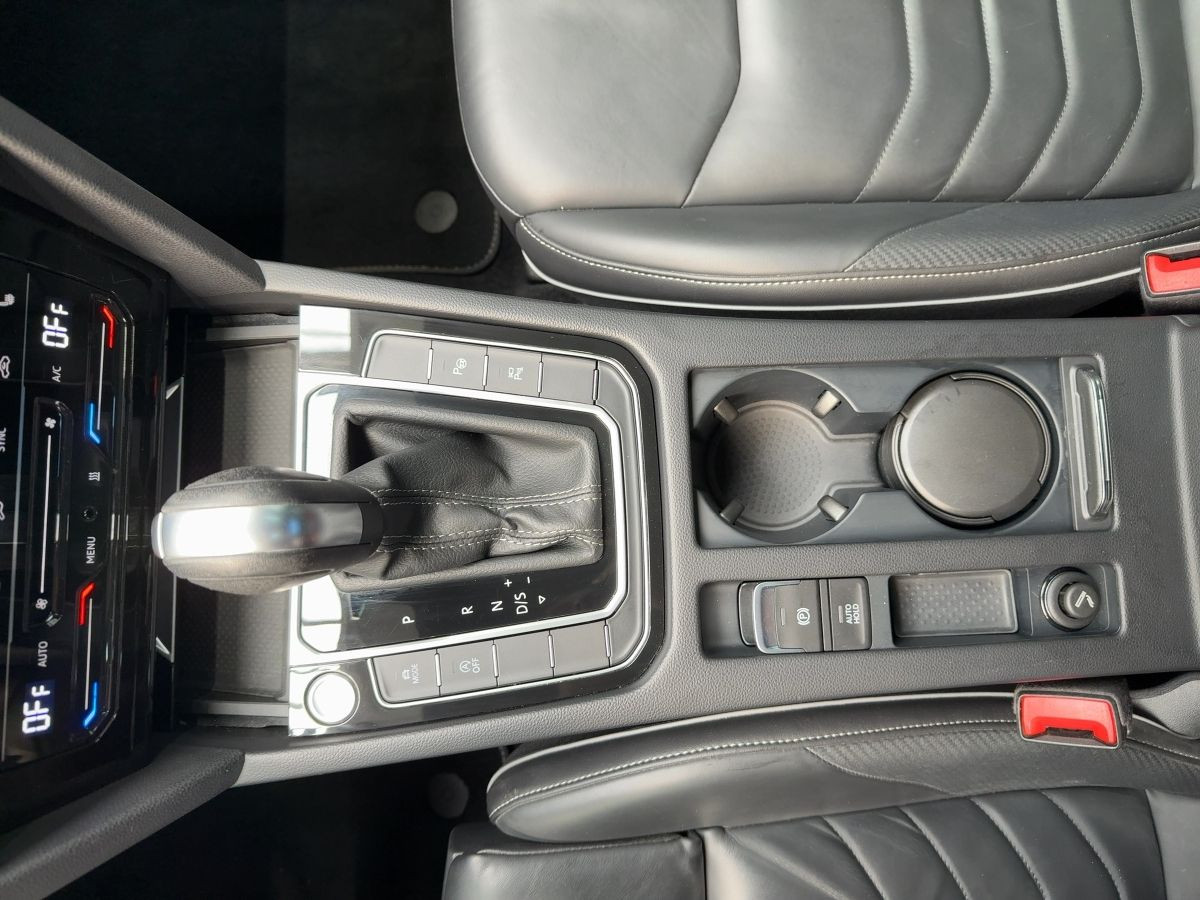 Arteon 2.0 TDI DSG R-Line ab 3,99 % ACC DCC AHK Navi LED Standh. 